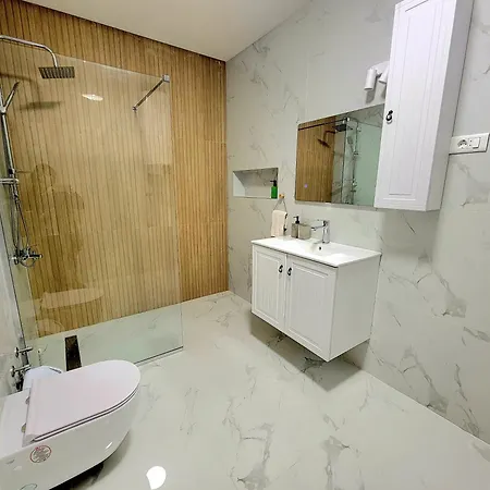 Starlight Penthouse Apartamento Skopie